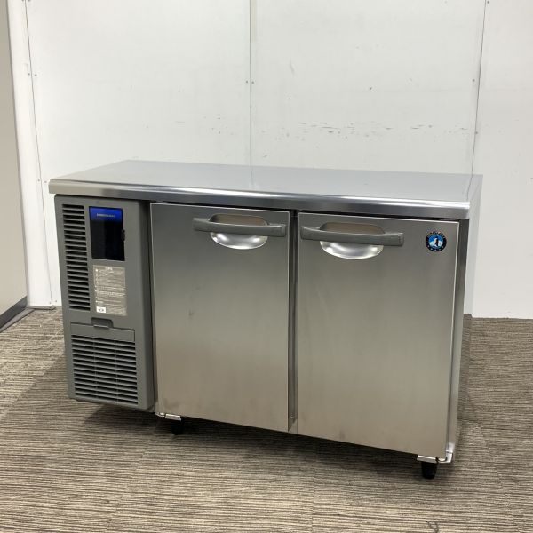 入荷しました!冷蔵コールドテーブルです!