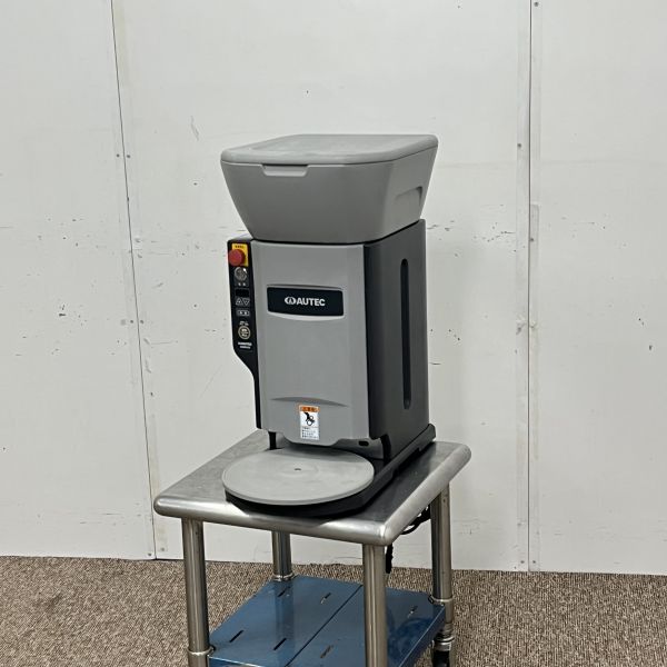 入荷しました!すしロボットです!