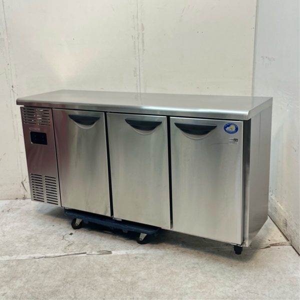 入荷しました!冷蔵コールドテーブルです!