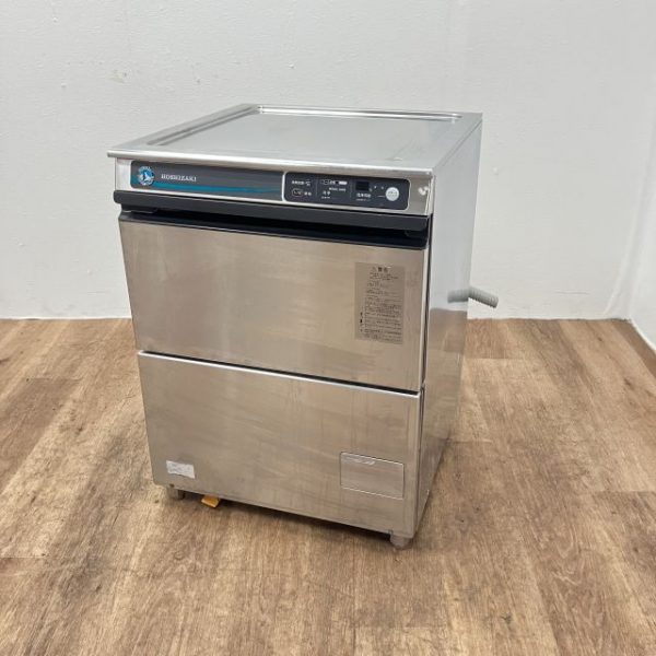 入荷しました!食器洗浄機・アンダーカウンタータイプです!