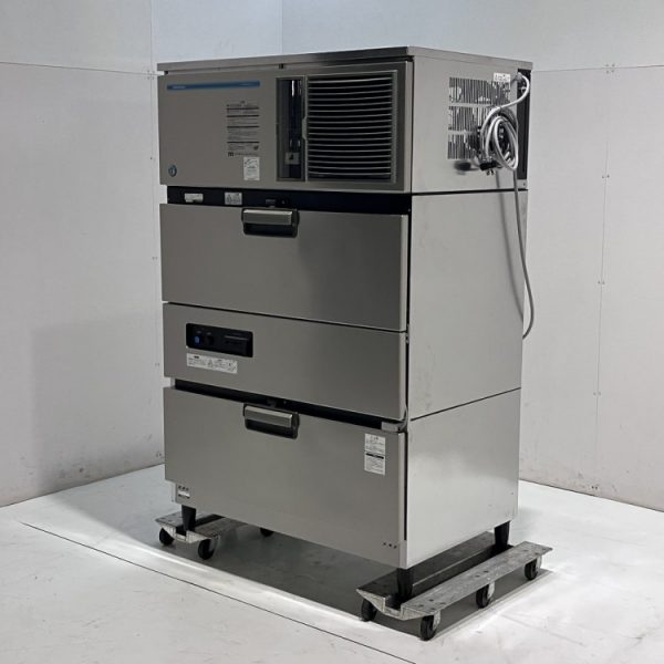 入荷しました!230kg製氷機です!