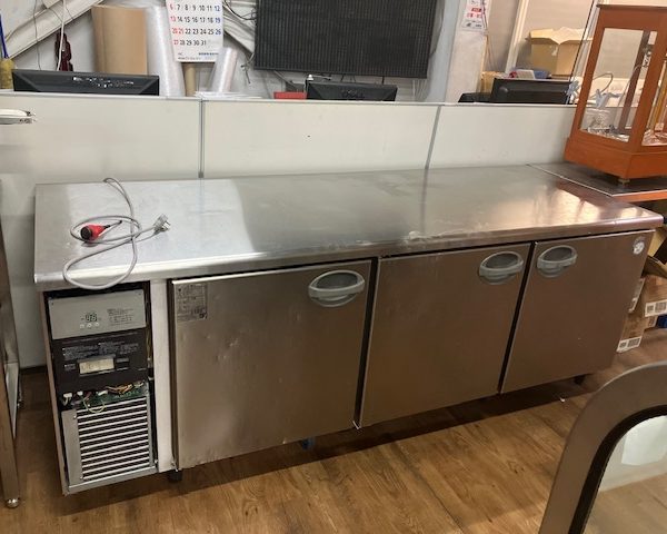 フクシマ 台下冷蔵庫 YRW-210RM2(改) 2017年製 買取させていただきました！