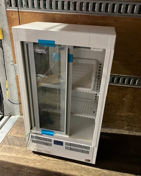 パナソニック 冷蔵ショーケース SMR-M48SNB 2015年製 買取させていただきました！