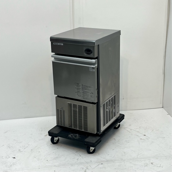 パナソニック 25kg製氷機 SIM-AS2500 2025年製 買取させていただきました！