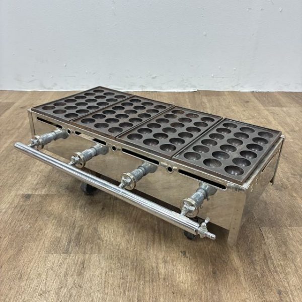 入荷しました!ガスたこ焼き器です!