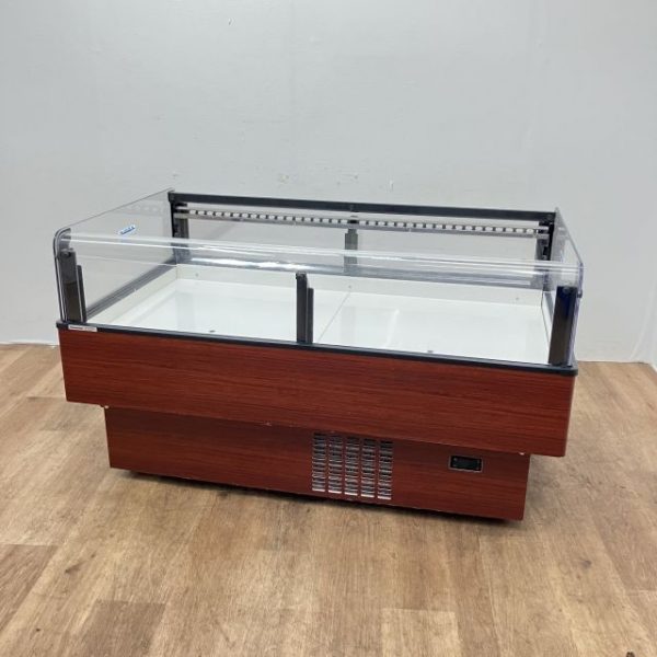 入荷しました!平型オープン冷蔵ショーケースです!