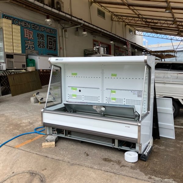 サンデン セミオープン多段冷蔵ショーケース SHMC-65GHTO3SR-TD 2020年製 買取させていただきました！