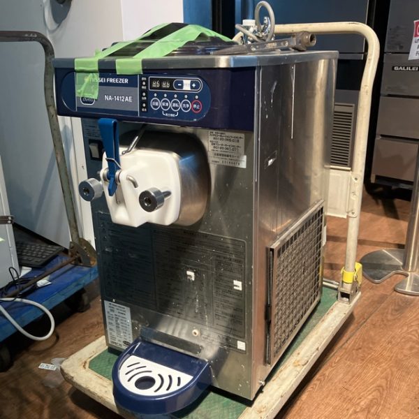 日世 ソフトクリームサーバー NA-1412AE 2019年製 買取させていただきました！