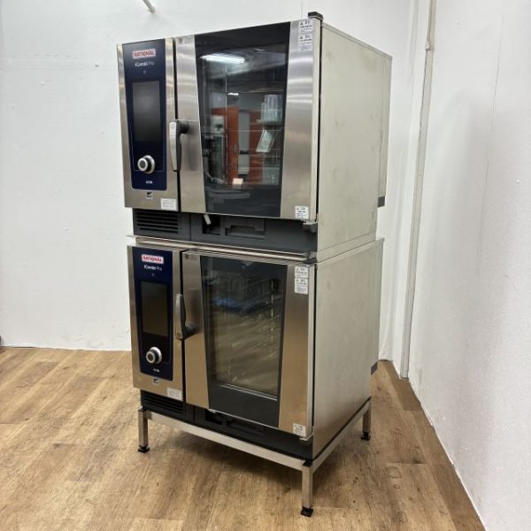 入荷しました!2段仕様電気スチームコンベクションです!