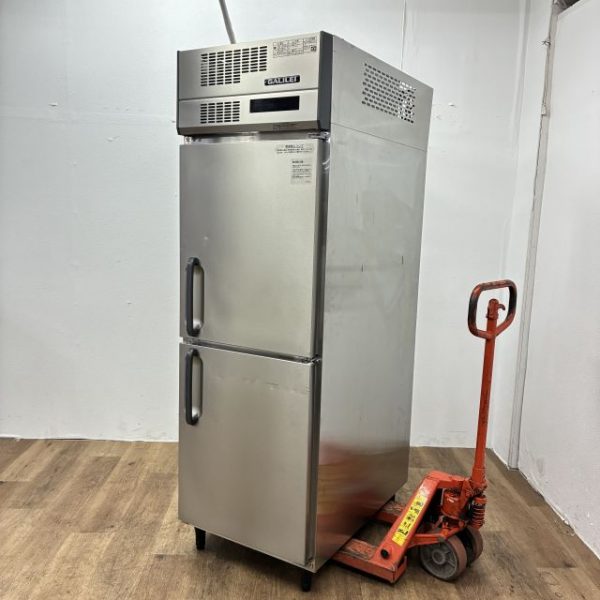 入荷しました!ドゥフリーザーです!