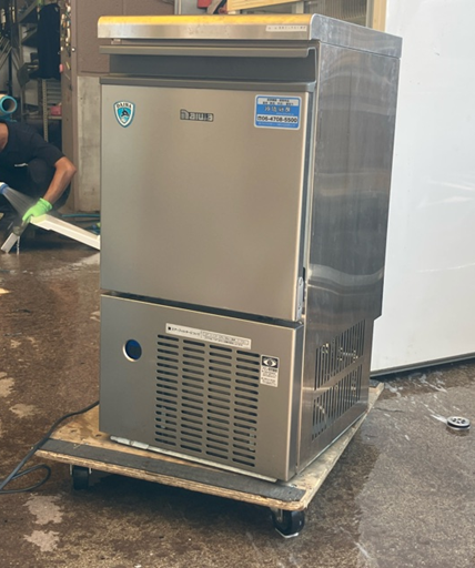 大和冷機 25kg製氷機 DRI-25LMF 2021年製 買取させていただきました！