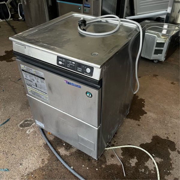 ホシザキ　食器洗浄機　JWE-400TUA3　2011年製 買取させていただきました！