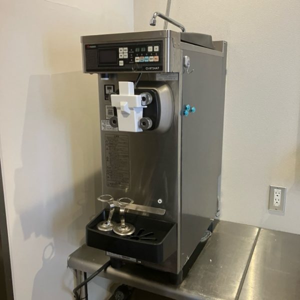 日世 ソフトクリームサーバー CI-9724AT 2023年製 買取させていただきました！