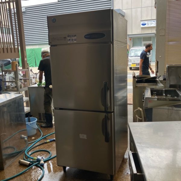 ホシザキ 縦型冷蔵庫 HR-75Z3-(L) 2018年製 買取させていただきました！