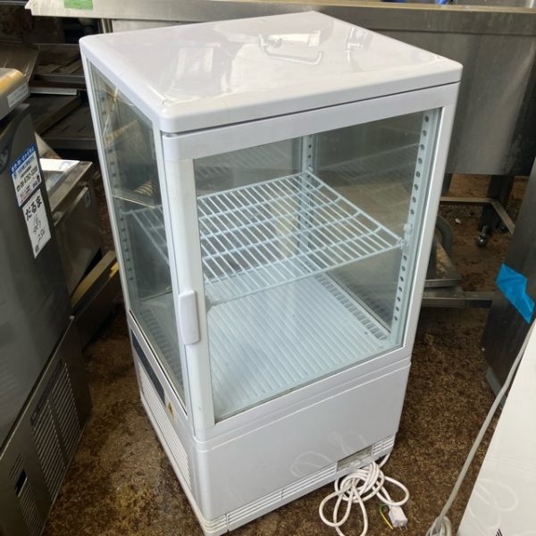 テンポスバスターズ 卓上4面ガラス冷蔵ショーケース TBSC4-058-WH 2020年製 買取させていただきました！