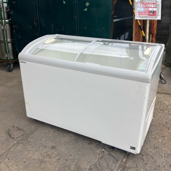 パナソニック 冷凍ショーケース SCR-PT126GJ 2020年製 買取させていただきました！