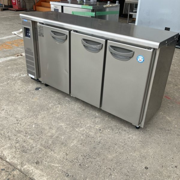 フクシマガリレイ 冷蔵コールドテーブル TMU-50RE2 2019年製 買取させていただきました！