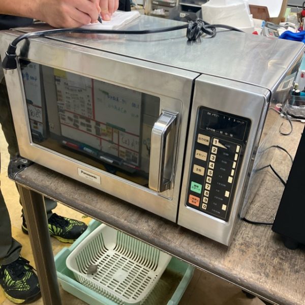 パナソニック 業務用電子レンジ NE-711G 2019年製 買取させていただきました！