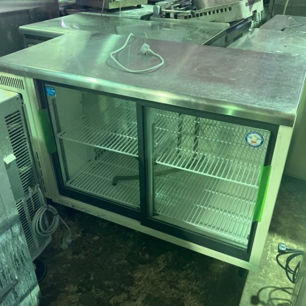 フクシマガリレイ テーブル形冷蔵ショーケース TGC-40RE 2016年製 買取させていただきました！