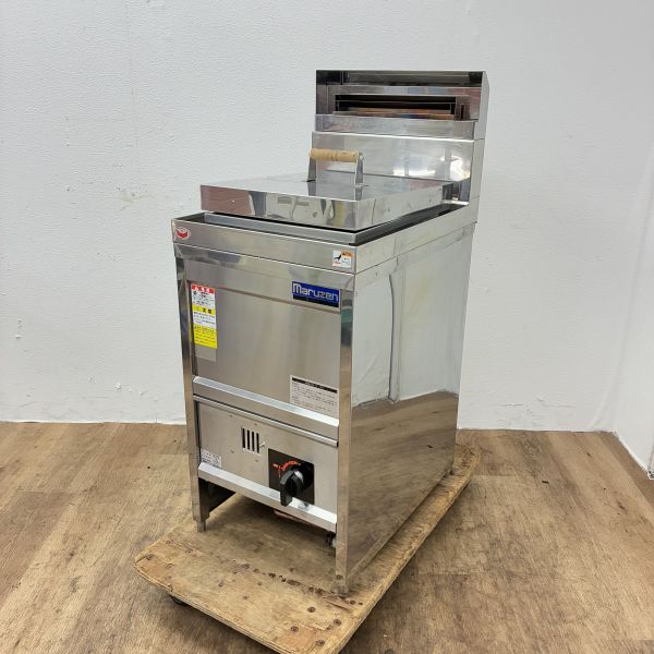 入荷しました!角型ガスうどん釜です!