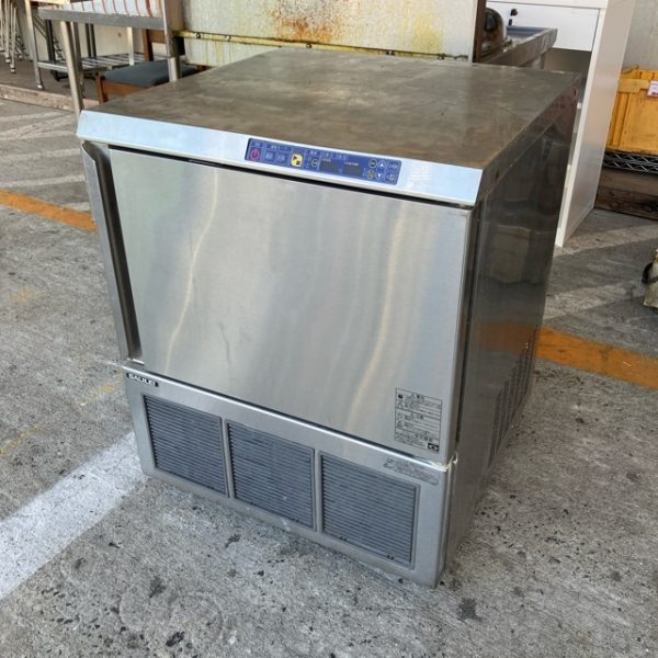 フクシマガリレイ クイックチラー QXF-005BC5 2021年製 買取させていただきました！