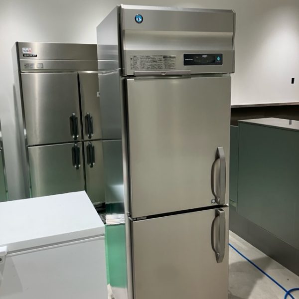 ホシザキ 縦型冷凍冷蔵庫 HRF-63BT-ED(L) 2025年製 買取させていただきました！