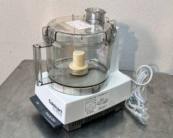 入荷しました!フードプロセッサーです!