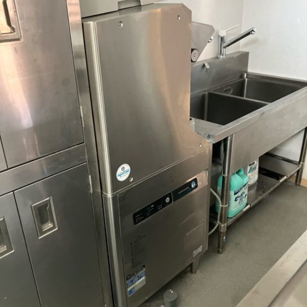 ホシザキ 食器洗浄機・ドアタイプ JWE-450RUB3-R 2020年製 買取させていただきました！