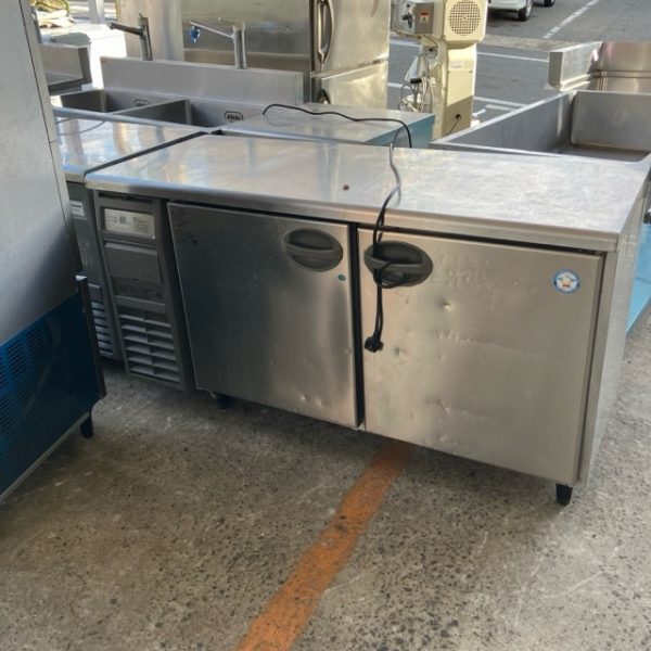 フクシマガリレイ 冷凍冷蔵コールドテーブル YRC-151PE2 2019年製 買取させていただきました！