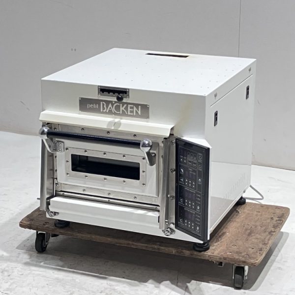 入荷しました!ベーカリーオーブン プティバッケンです!