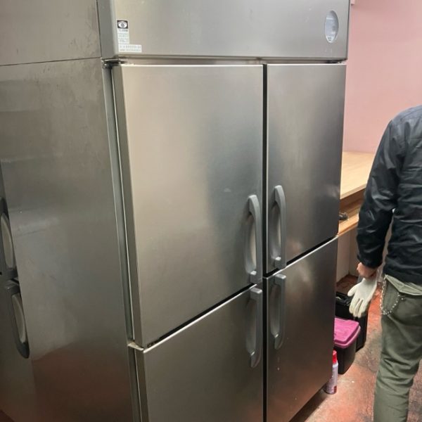 大和冷機 縦型冷蔵庫 403YCD-EX 買取させていただきました！