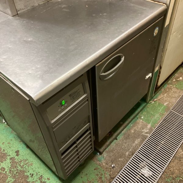 フクシマガリレイ 冷蔵コールドテーブル YRC-090RM2 2016年製 買取させていただきました！