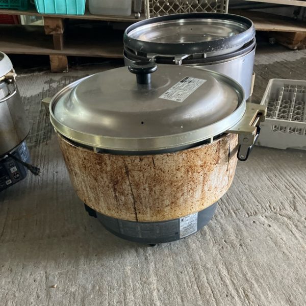 リンナイ ガス炊飯器 RR-550C 2022年製 買取させていただきました！