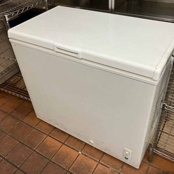 エスケイジャパン 冷凍ストッカー SFU-A203 2019年製 買取させていただきました！