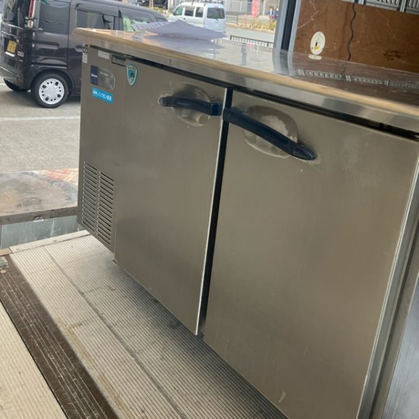 大和冷機 冷蔵コールドテーブル 4061CD-A 2014年製 買取させていただきました！