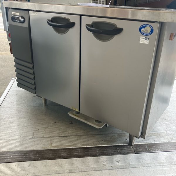 パナソニック 冷凍コールドテーブル SUF-G1261SB 2014年製 買取させていただきました！