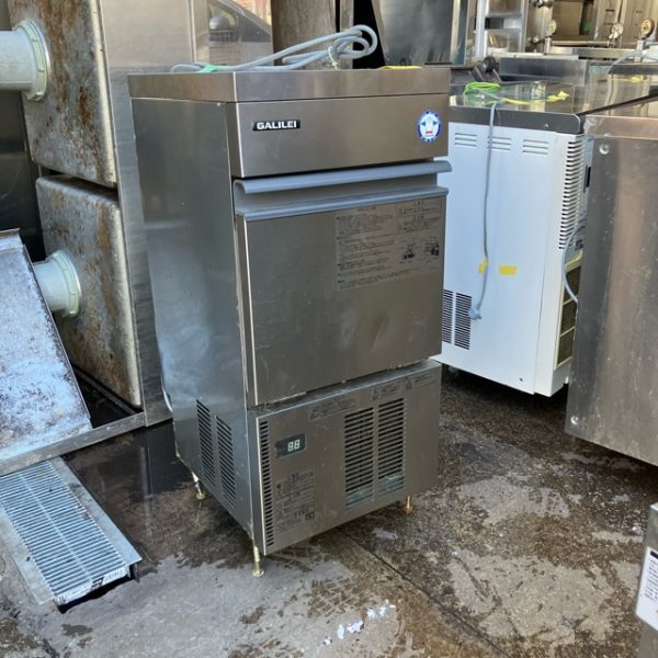 フクシマガリレイ 25kg製氷機 FIC-A25KT5 2022年製 買取させていただきました！
