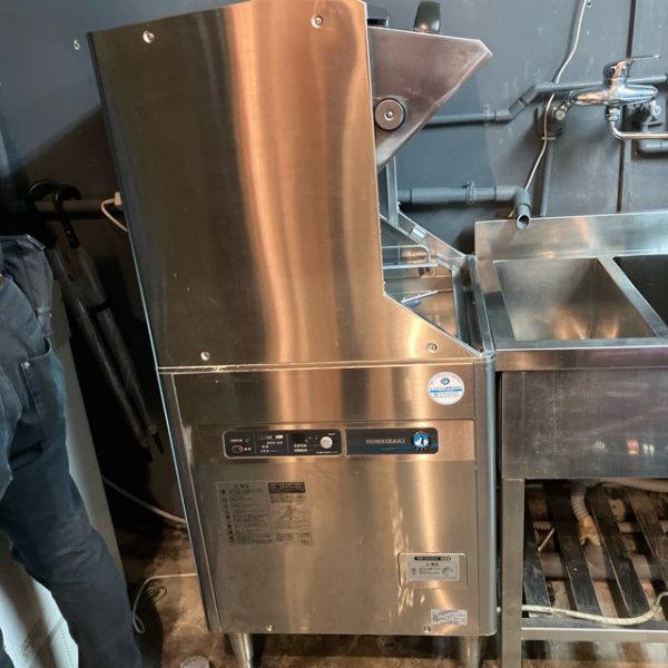 ホシザキ 食器洗浄機 JWE-450RUB3-R 2022年製 買取させていただきました！