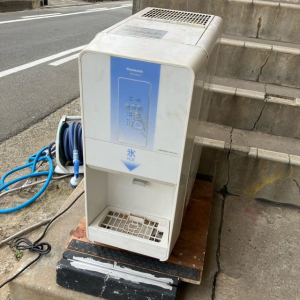 パナソニック ウォータディスペンサー SIM-CD125LVC 2020年製 買取させていただきました！