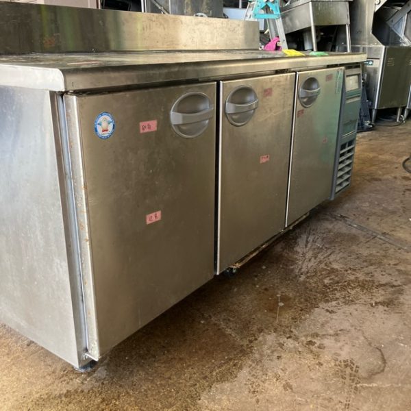 フクシマガリレイ 冷蔵コールドテーブル YRC-180RM2-R(改) 2018年製 買取させていただきました！