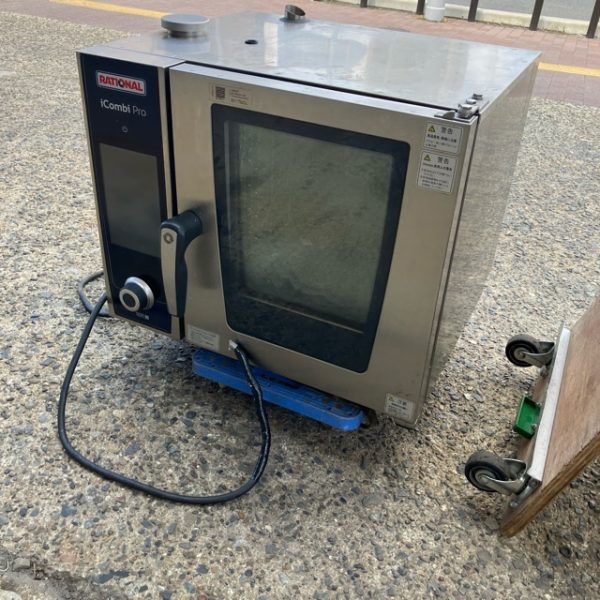 ラショナル 電気スチームコンベクションオーブン LM100AE.AXXXX 2022年製 買取させていただきました！