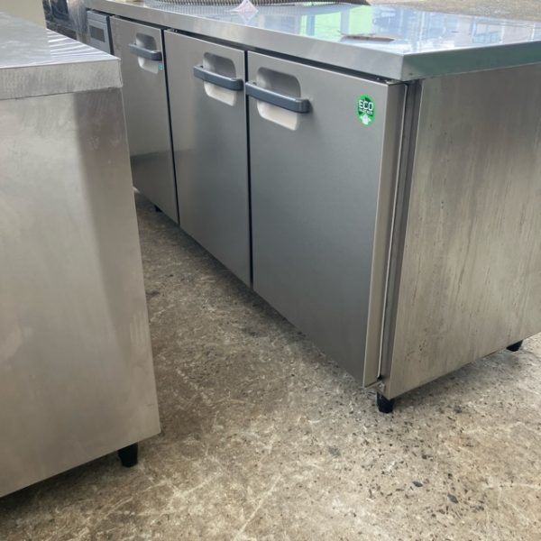 フクシマガリレイ 台下冷凍冷蔵庫 LRC-181PX 2024年製 買取させていただきました！