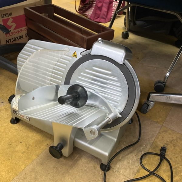 キプロスター ミートスライサー PRO-250YS-BT 2019年製 買取させていただきました！