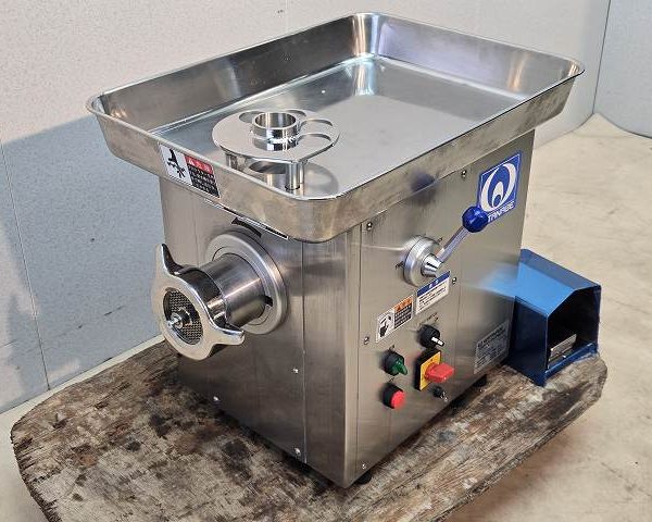 入荷しました!ミートチョッパーです!