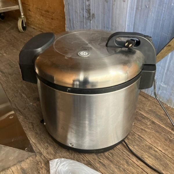 象印 電気炊飯ジャー NS-QC36 2021年製 買取させていただきました！