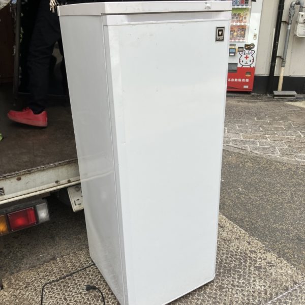 レマコム アップライトフリーザー RRS-T178 2020年製 買取させていただきました！