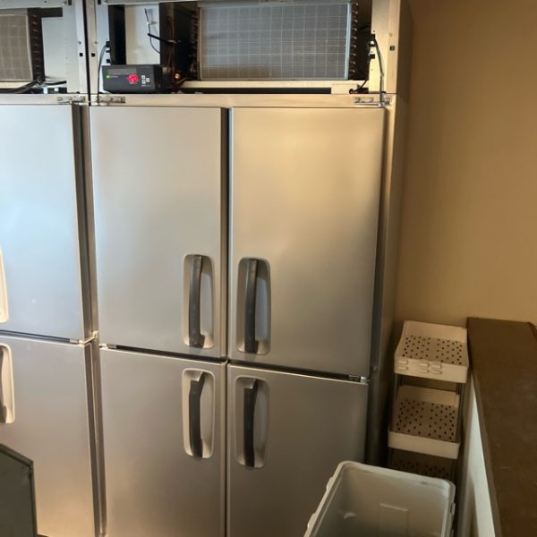 パナソニック 縦型冷凍庫 SRF-K961SB 2025年製 買取させていただきました！