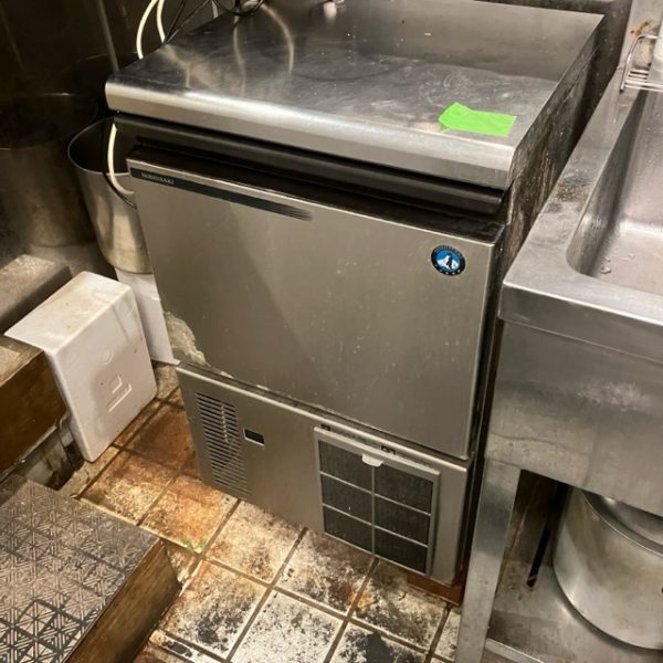 ホシザキ 35kg製氷機 IM-35M-2 2021年製 買取させていただきました！