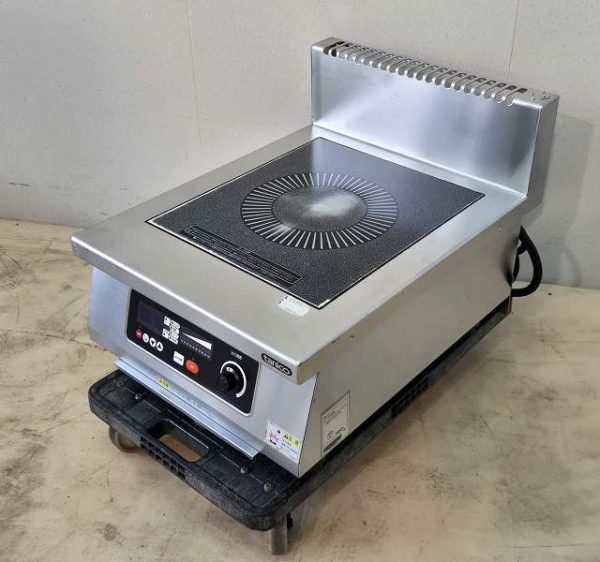 入荷しました!卓上IHコンロです!