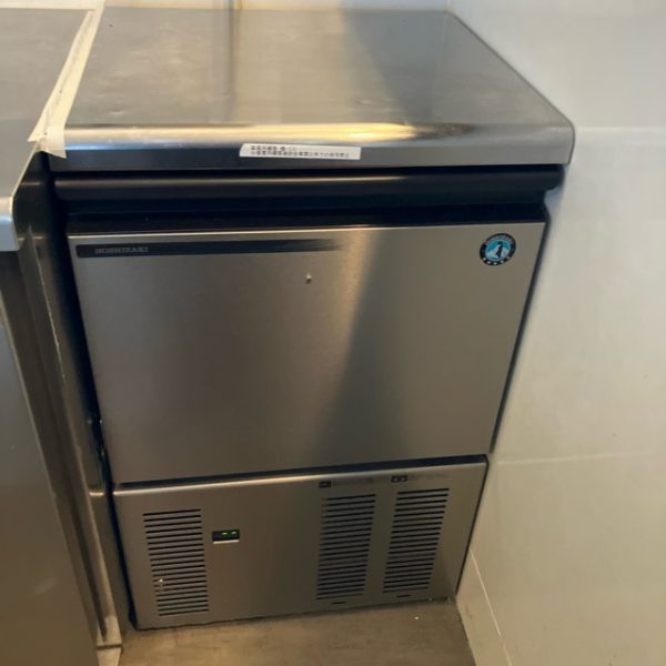 35ｋｇ製氷機　ホシザキ　IM-35M-2　2023年製 買取させていただきました！
